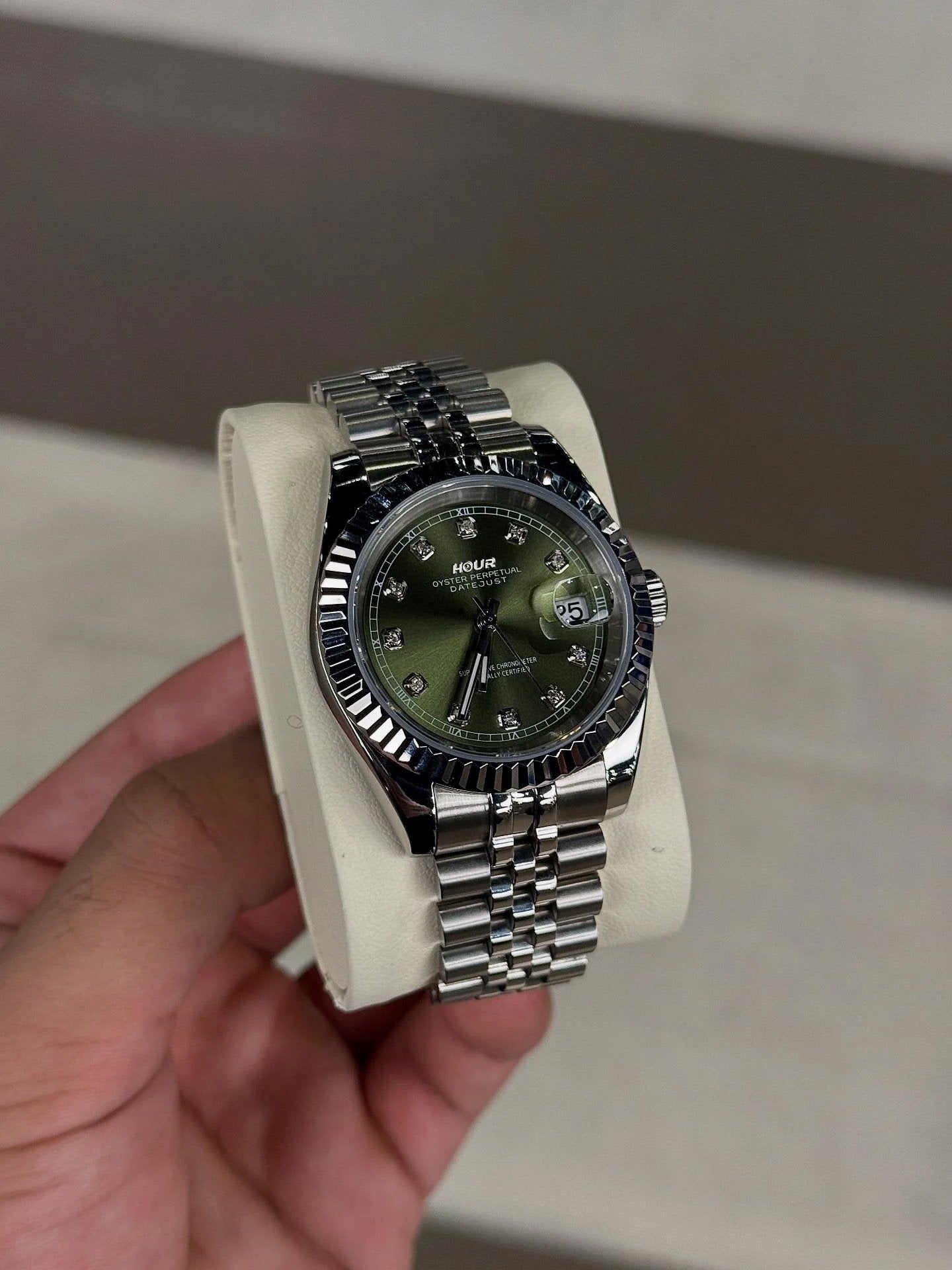 Green Diamond Dial