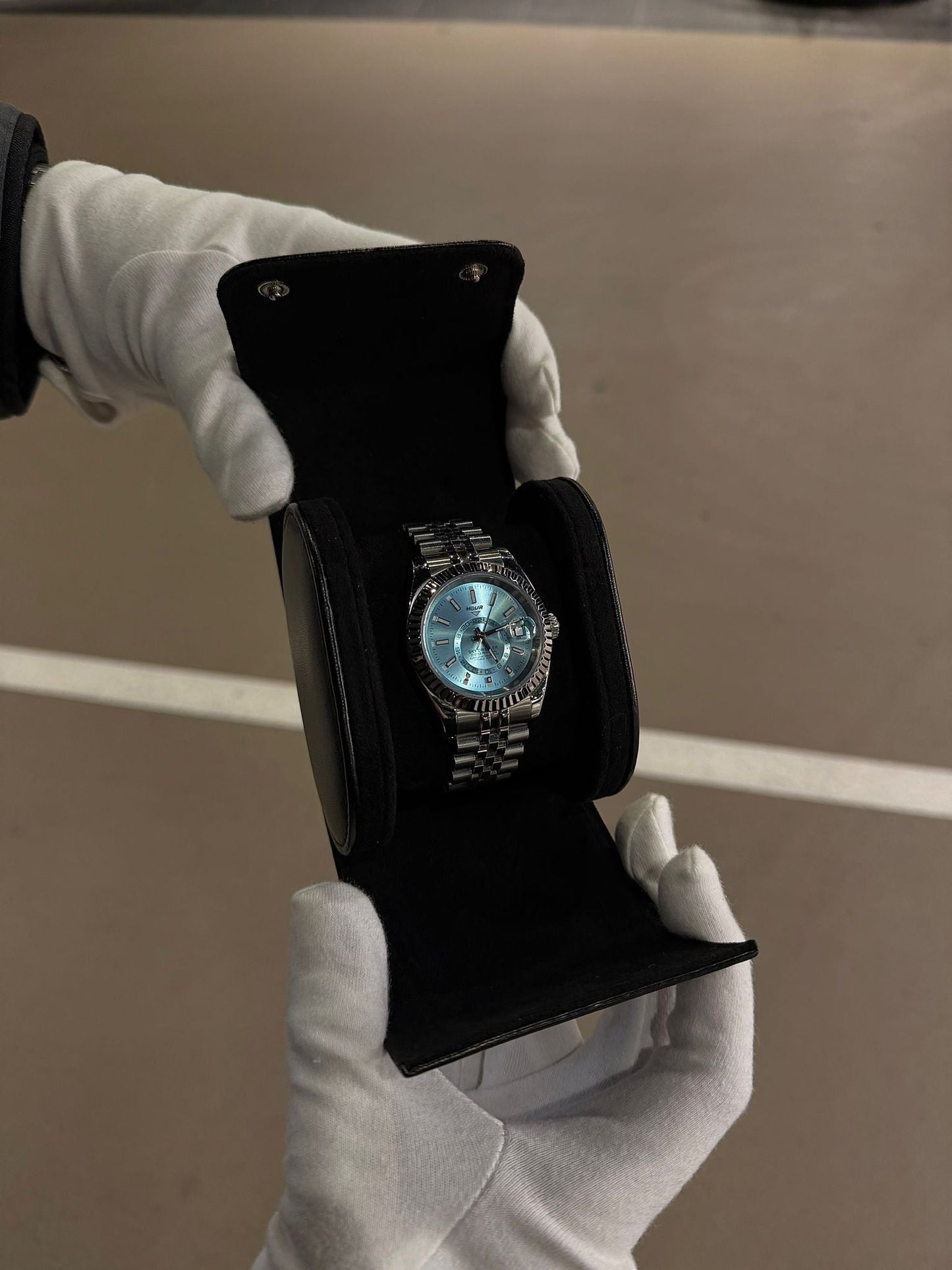 1 Slot Black Leather Box