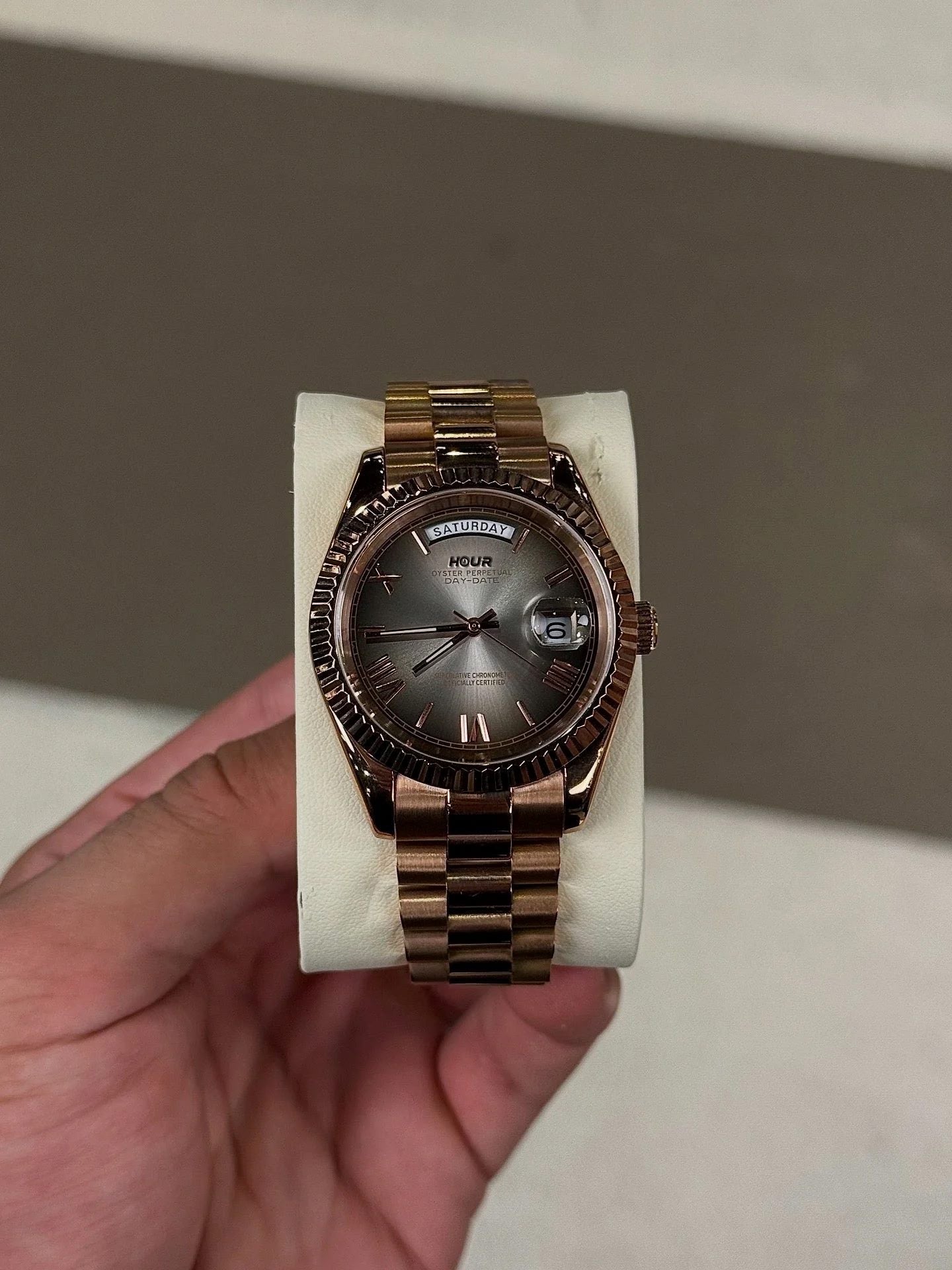 Arctic Rose Dial