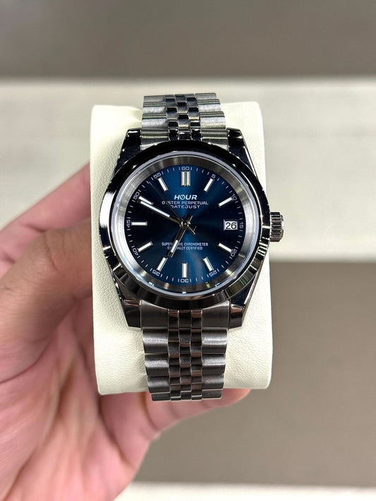 Classic Deep Blue Dial