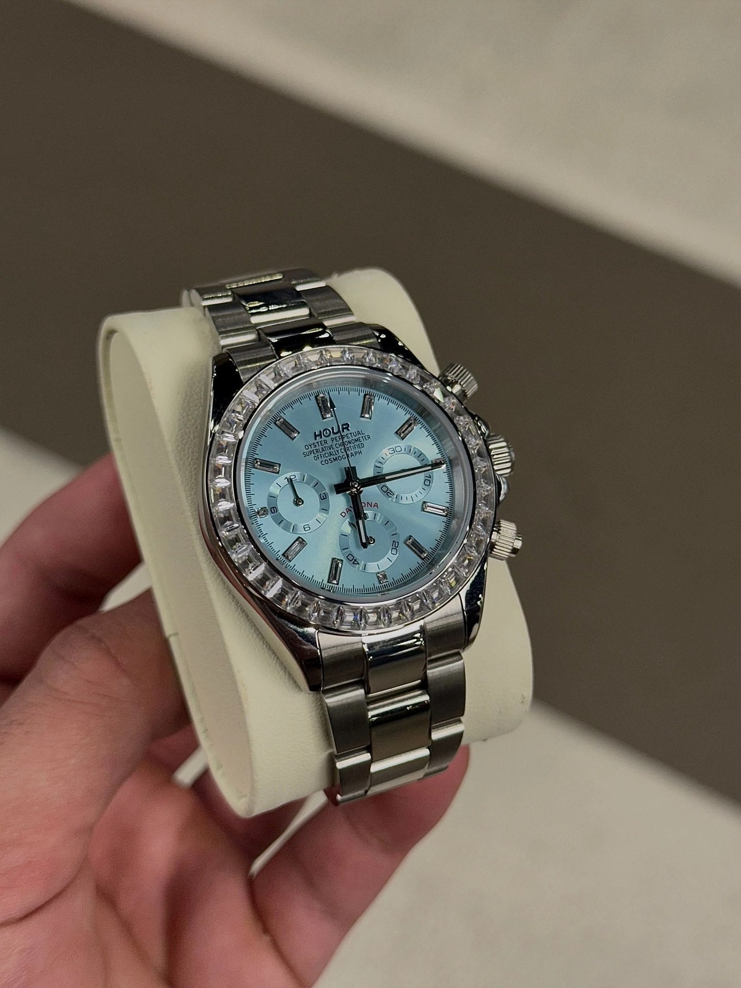 Glacier Platinum Dial