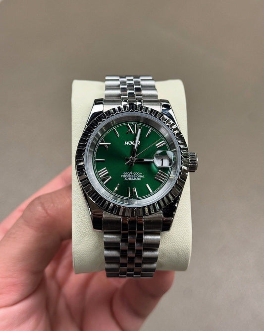 Hulk Roman Numeral Dua