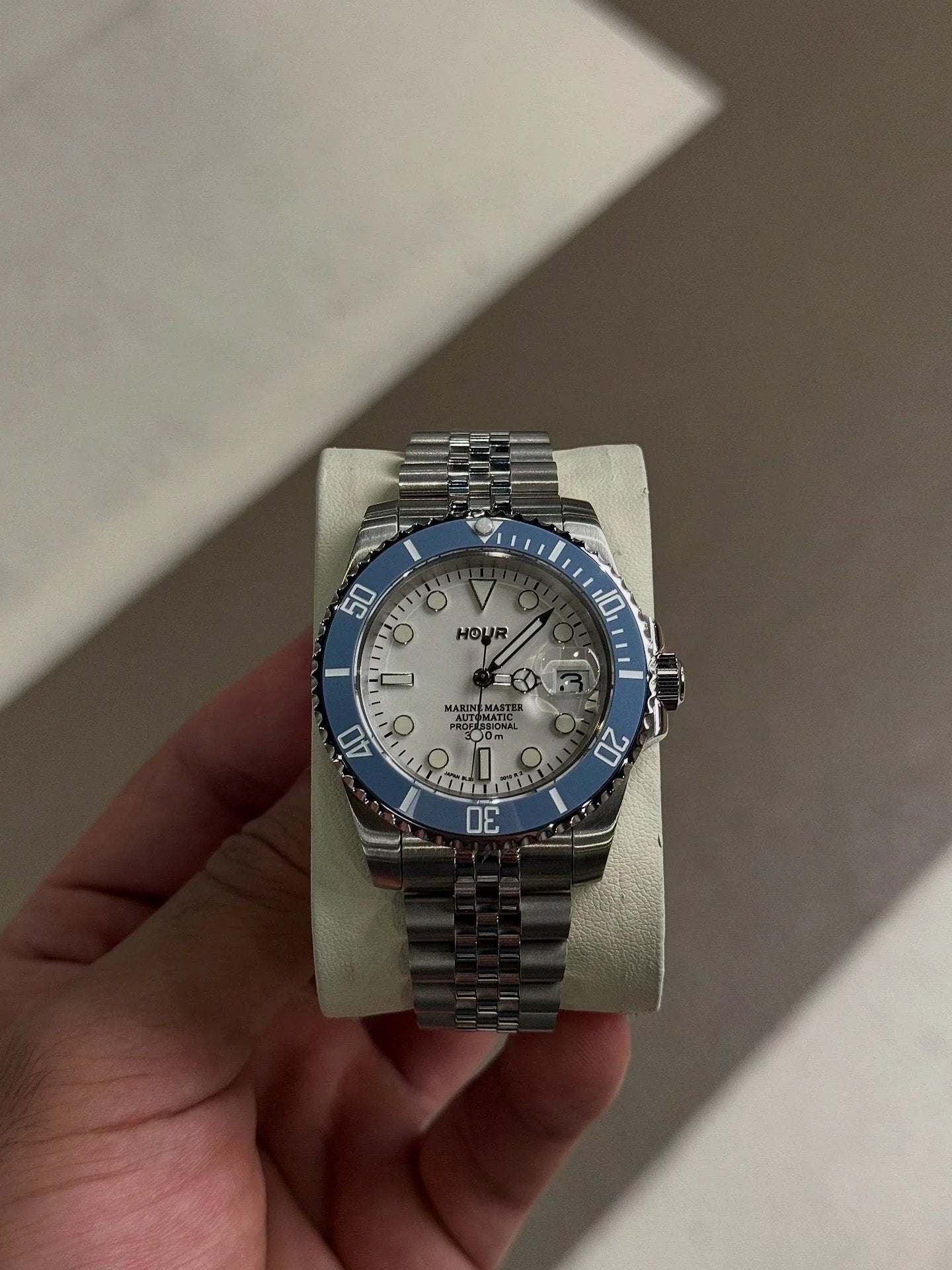 Safari Surfer Dial